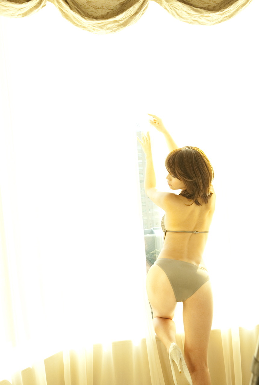 The second part of Misato Kashiwagi image.tv  idols03 take02